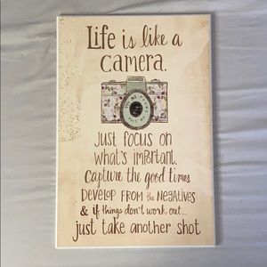 Distressed wall hanging decoration